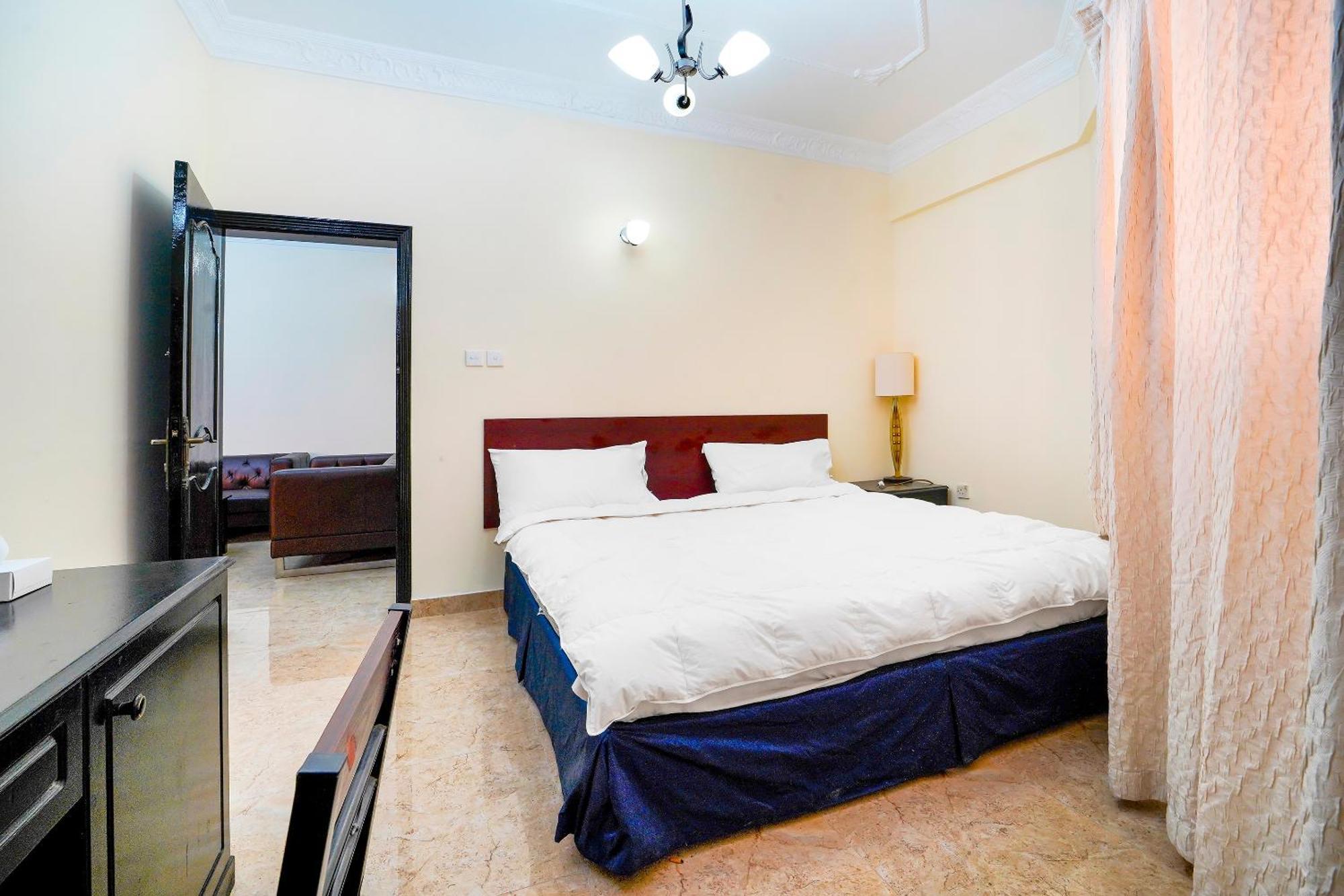 Oyo 124 Al Salam Palace Hotel Manama Ngoại thất bức ảnh